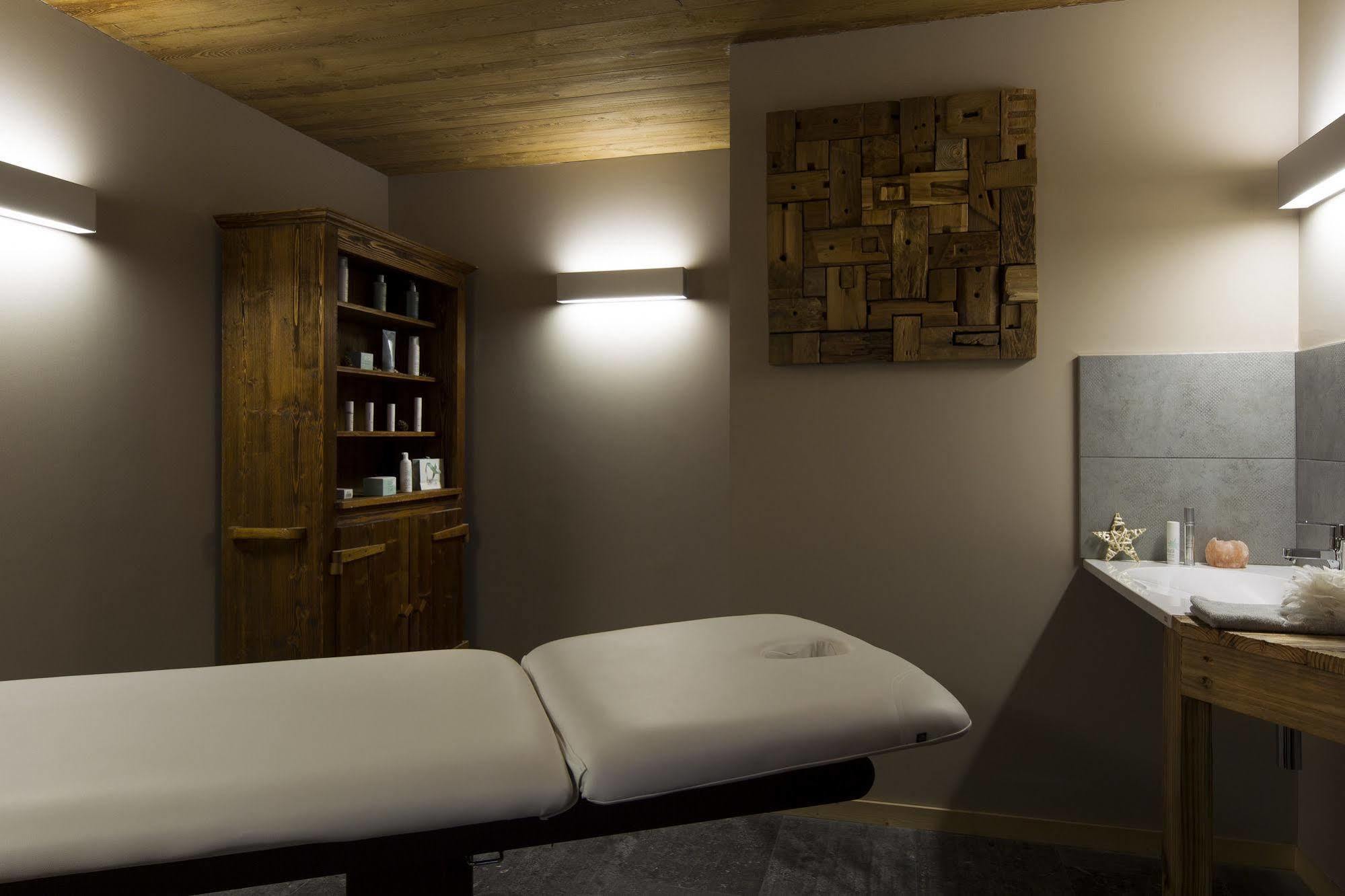Hotel Spa Crychar Les Gets Esterno foto